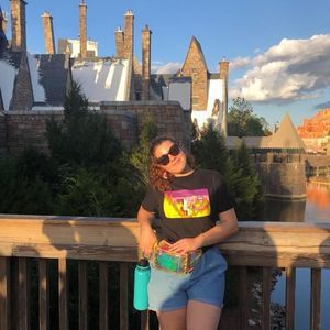 Meet your Posher, Desiree